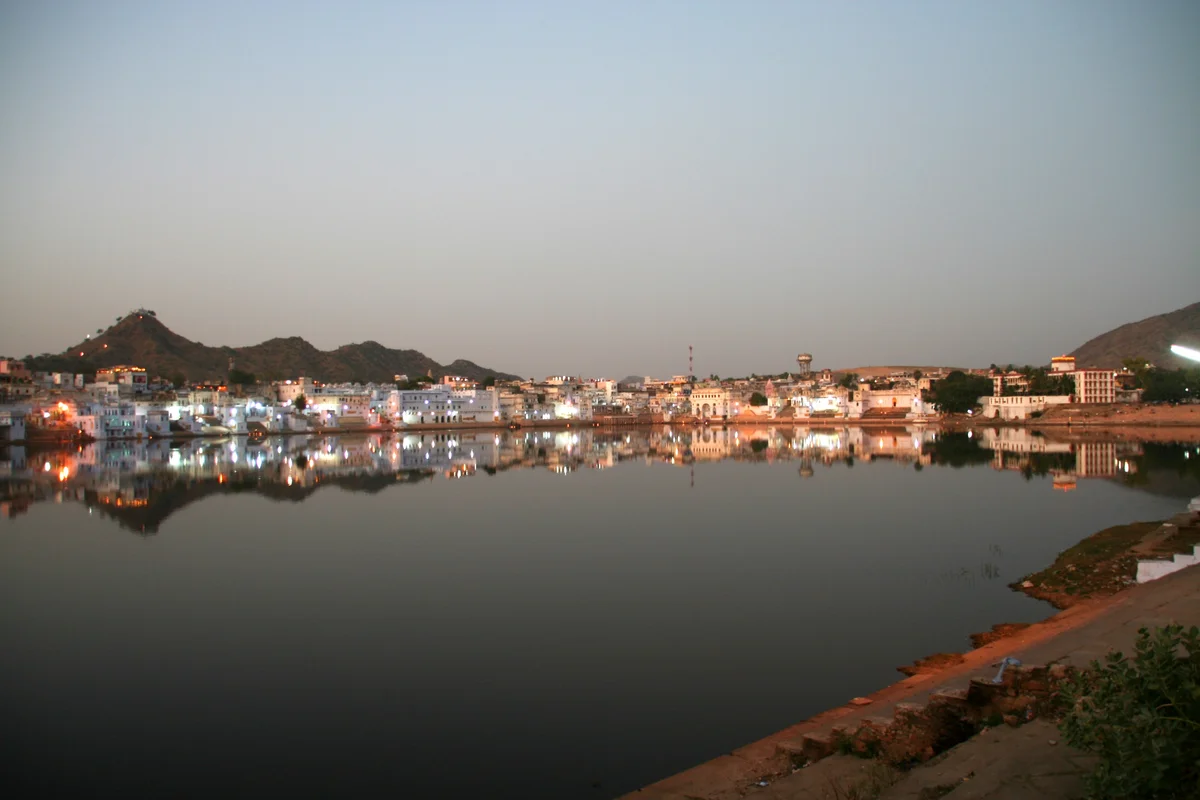 Pushkar & Ajmer — Holy Sarovar, Brahma Temple & Dargah